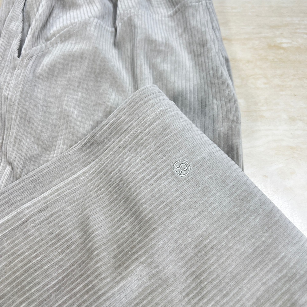 Lululemon Corduroy Wide Leg Pants Grey Beige High Rise Ribbed Trousers Size 4 - Picture 9 of 14